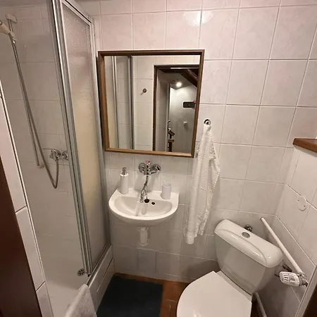 Slunecna Louka Lodge *